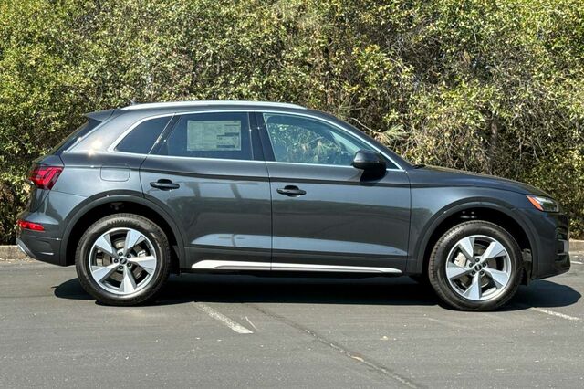 2024 Audi Q5 40 Premium Plus 4D Sport Utility 4