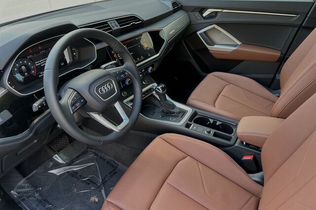 2024 Audi Q3 Premium 4D Sport Utility 8