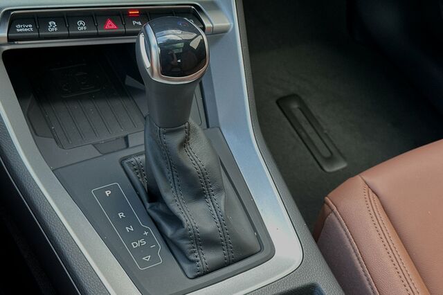 2024 Audi Q3 Premium 4D Sport Utility 19