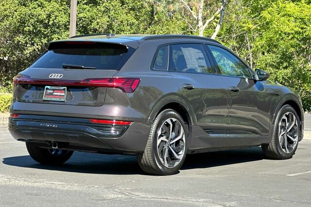 2024 Audi Q8 e-tron Prestige 4D Sport Utility 5