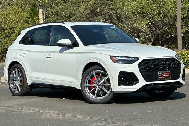 2024 Audi Q5 e 55 Prestige 4D Sport Utility 2