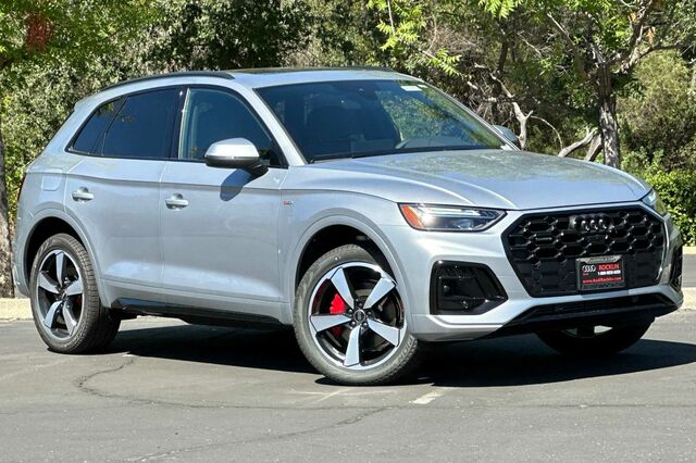 2024 Audi Q5 45 S line Premium Plus 4D Sport Utility 2