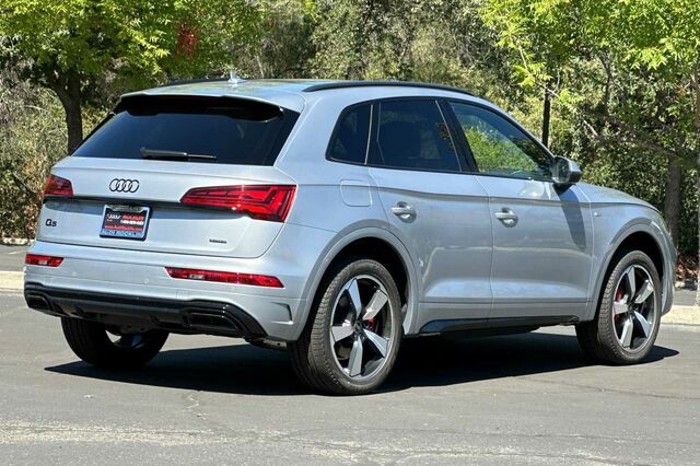 2024 Audi Q5 45 S line Premium Plus 4D Sport Utility 5