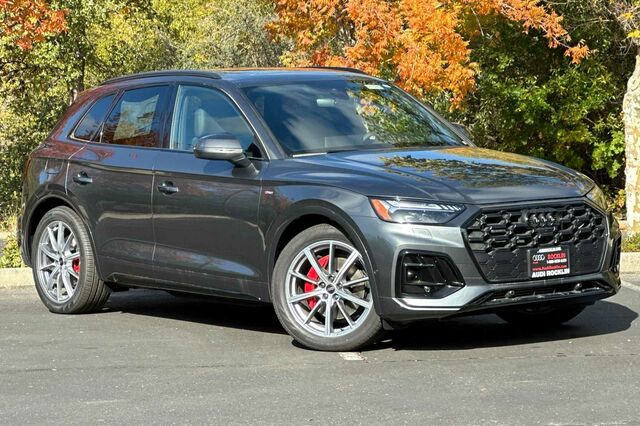 2024 Audi Q5 e 55 Prestige 4D Sport Utility 2