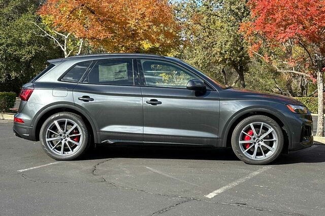 2024 Audi Q5 e 55 Prestige 4D Sport Utility 4