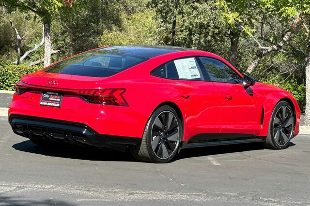 2024 Audi e-tron GT Prestige 4D Sedan 5