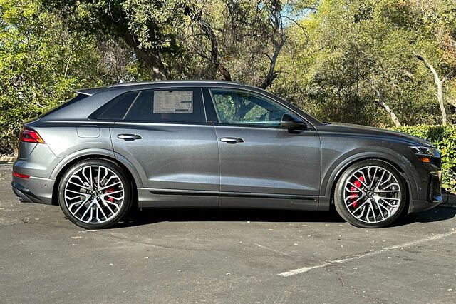 2024 Audi SQ8 4D Sport Utility 4