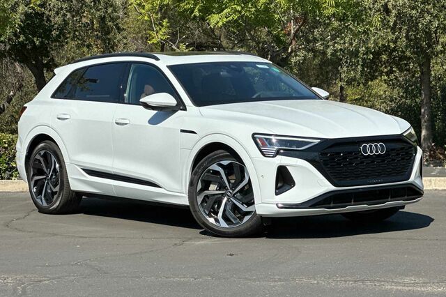 2024 Audi Q8 e-tron Prestige 4D Sport Utility 2