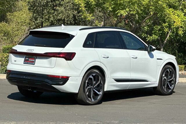 2024 Audi Q8 e-tron Prestige 4D Sport Utility 5