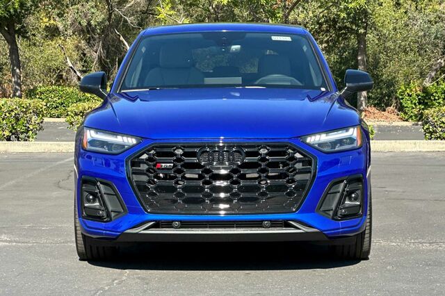 2024 Audi SQ5 Sportback Prestige 4D Sport Utility 3