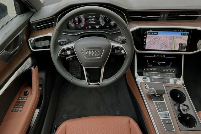 2024 Audi A6 2.0T Premium Plus 4D Sedan 12