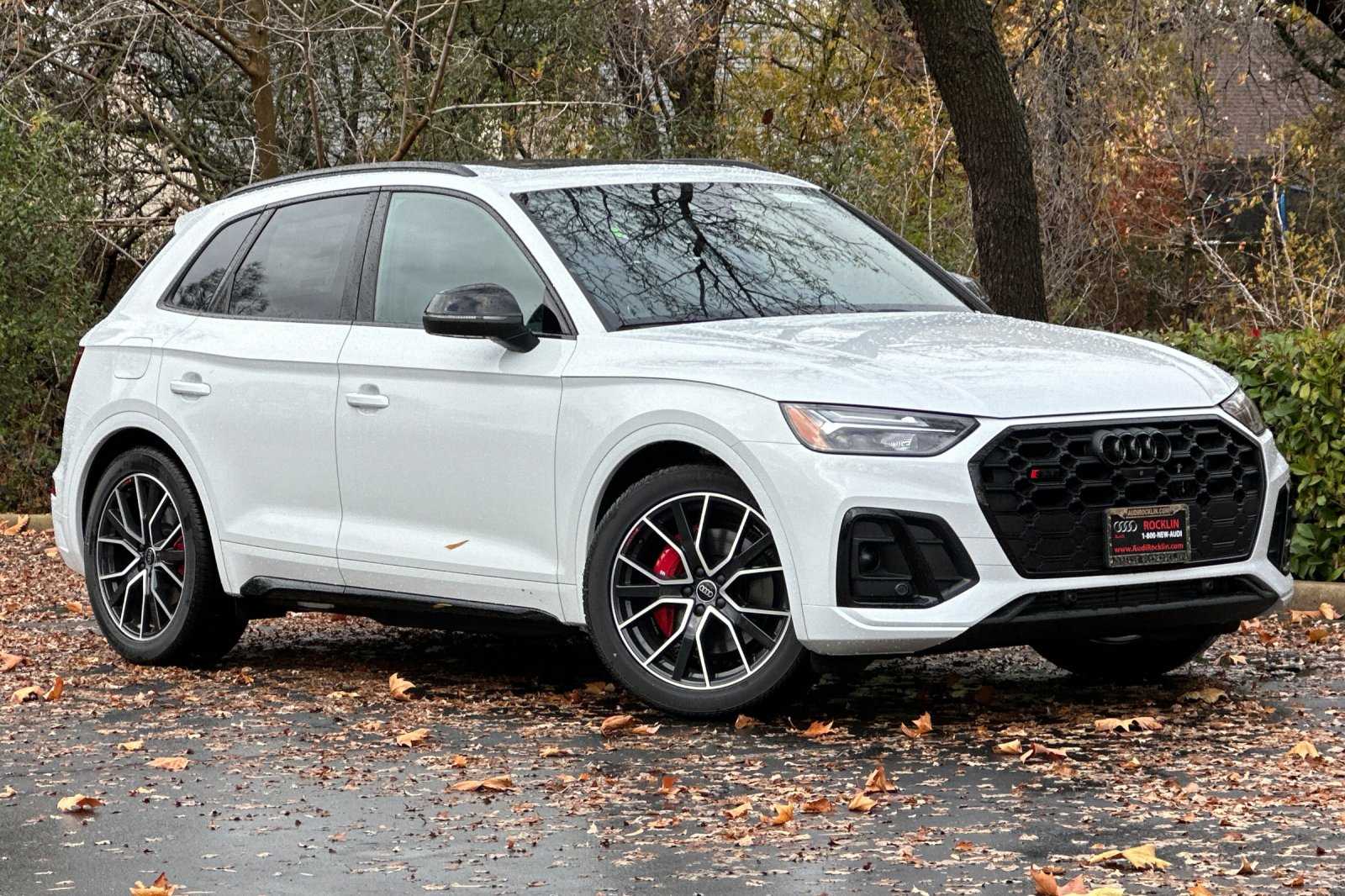 2024 Audi SQ5 Premium Plus 4D Sport Utility 2