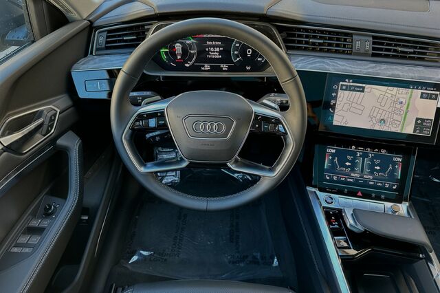 2024 Audi Q8 e-tron Premium Plus 4D Sport Utility 12