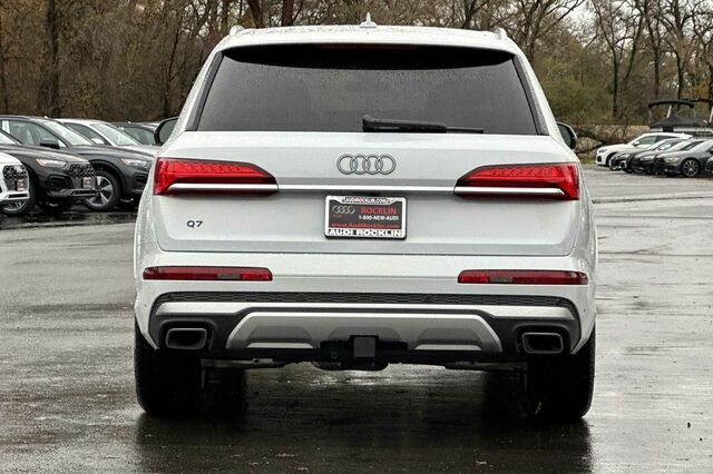 2025 Audi Q7 55 Premium Plus 4D Sport Utility 6