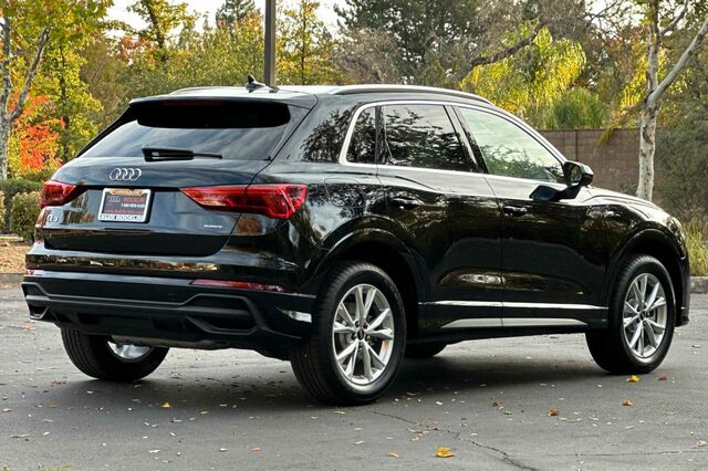 2024 Audi Q3 Premium Plus 4D Sport Utility 5