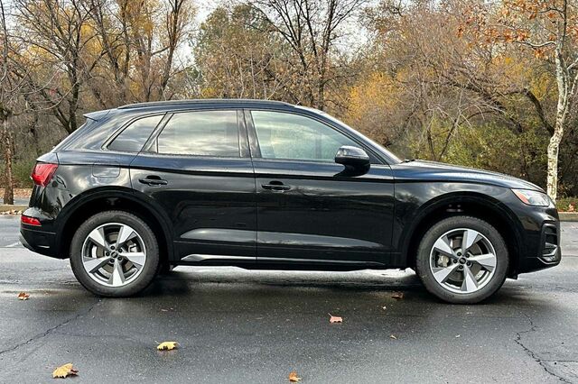 2025 Audi Q5 4D Sport Utility 4