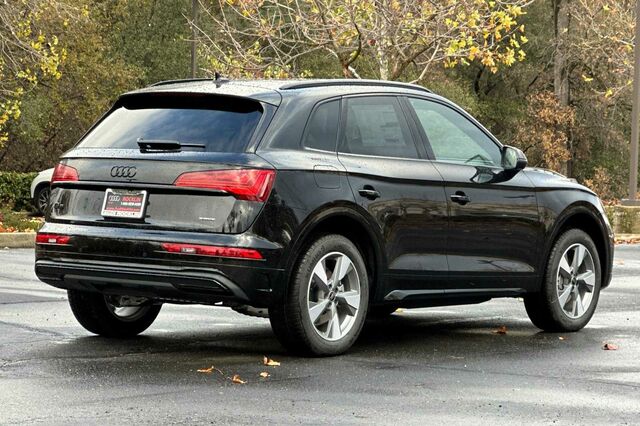 2025 Audi Q5 4D Sport Utility 5