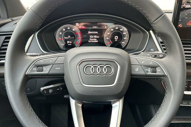 2025 Audi Q5 4D Sport Utility 21