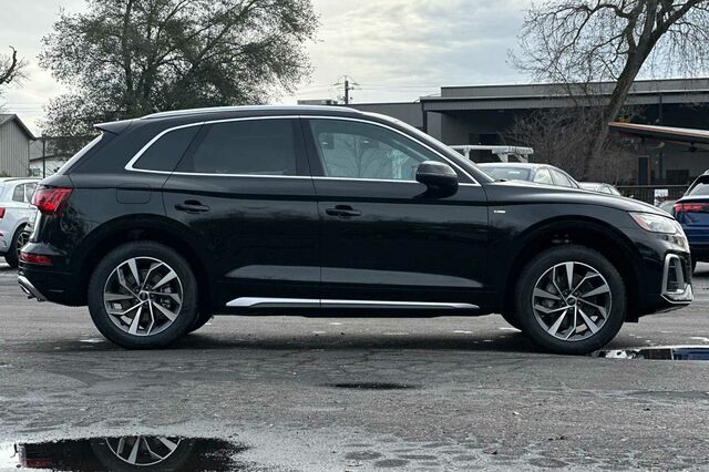 2025 Audi Q5 45 S line Premium Plus 4D Sport Utility 4