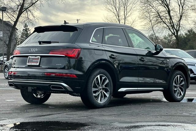 2025 Audi Q5 45 S line Premium Plus 4D Sport Utility 5