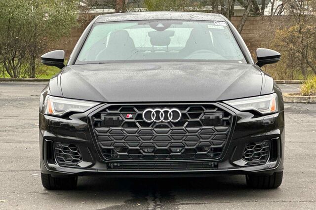 2025 Audi S6 4D Sedan 3