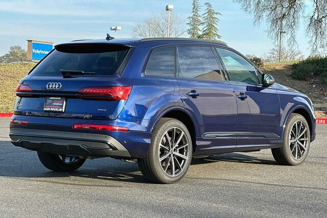 2023 Audi Q7 55 Premium Plus 4D Sport Utility 5