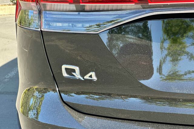 2023 Audi Q4 e-tron Premium Plus 4D Sport Utility 38