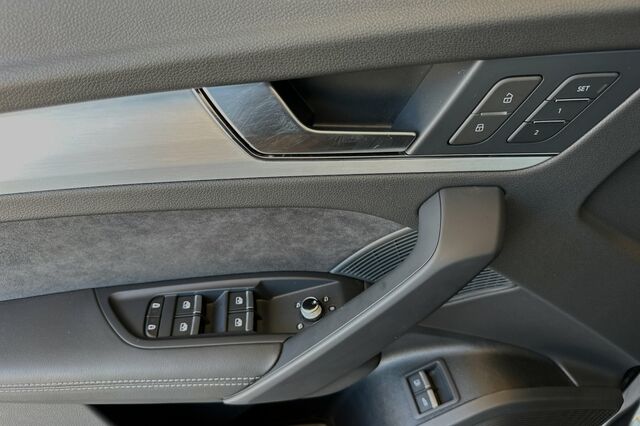 2024 Audi Q5 e 55 Prestige 4D Sport Utility 11
