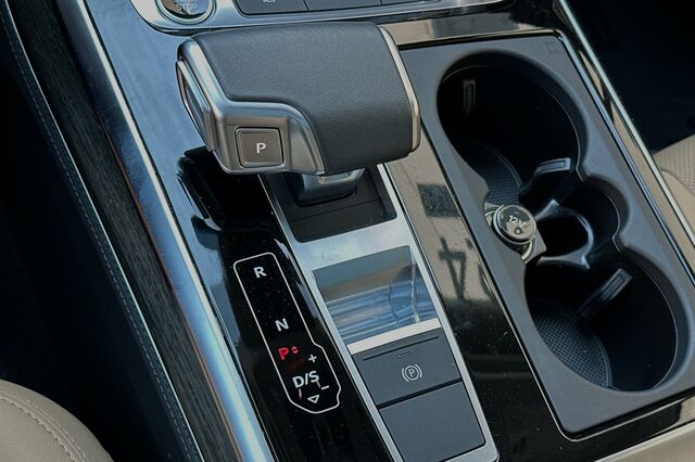 2024 Audi Q7 45 Premium Plus 4D Sport Utility 29