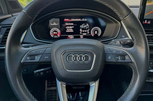 2021 Audi SQ5 Premium Plus 4D Sport Utility 30
