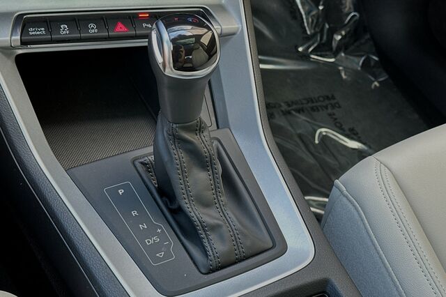2021 Audi Q3 Premium 4D Sport Utility 26