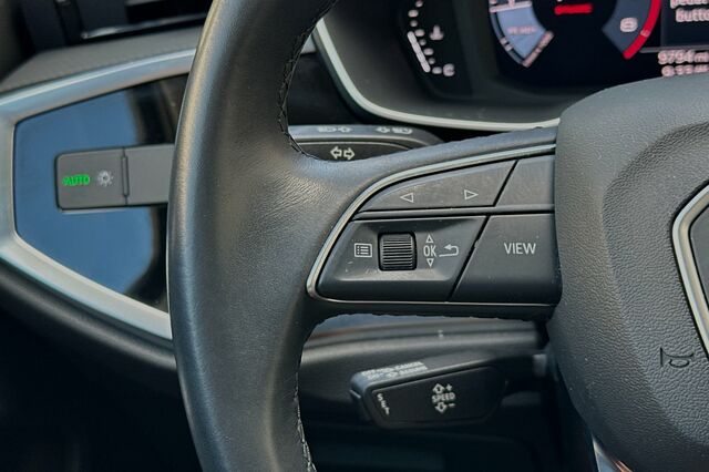 2021 Audi Q3 Premium 4D Sport Utility 29