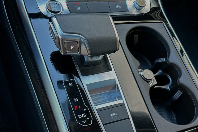 2024 Audi Q7 45 Premium Plus 4D Sport Utility 29