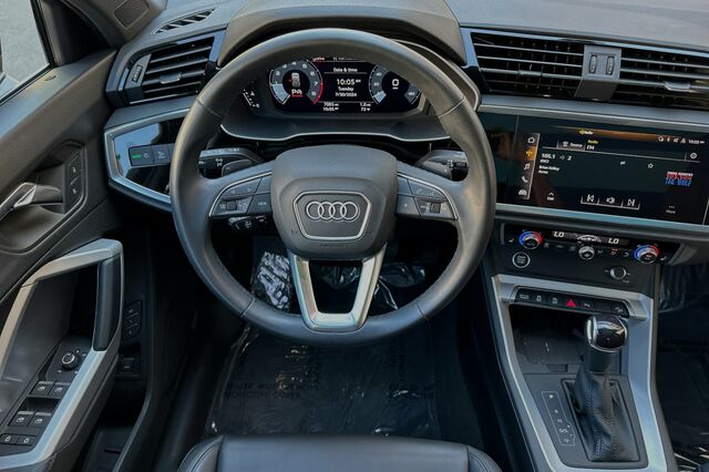 2024 Audi Q3 Premium 4D Sport Utility 17