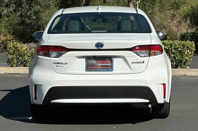 2021 Toyota Corolla Hybrid LE 4D Sedan 5