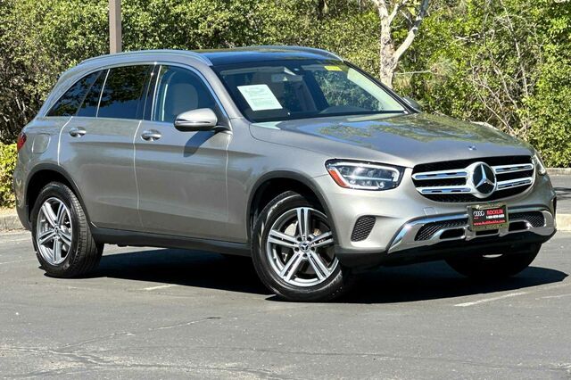 2020 Mercedes-Benz GLC GLC 300 4D Sport Utility 4MATIC 2