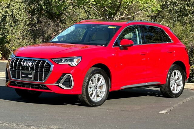 2022 Audi Q3 Premium Plus 4D Sport Utility 8