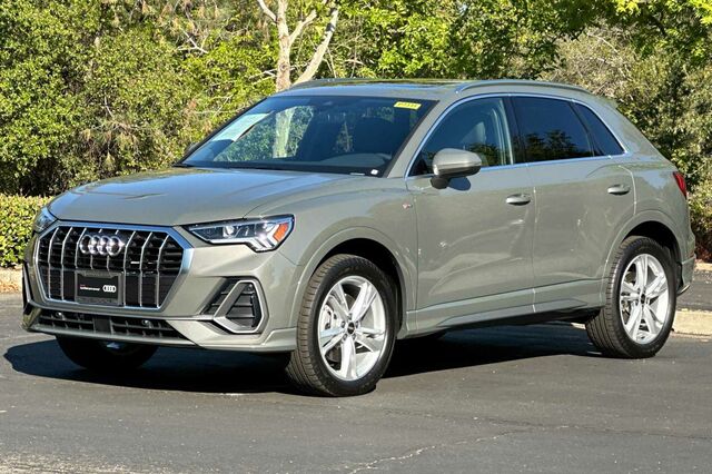 2024 Audi Q3 Premium 4D Sport Utility 8