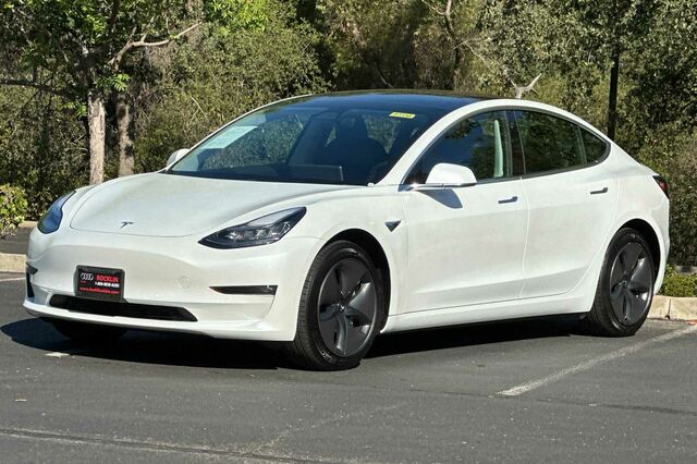 2020 Tesla Model 3 Long Range 4D Sedan 8