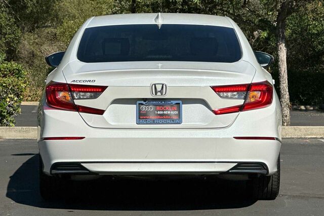 2019 Honda Accord EX 4D Sedan 5