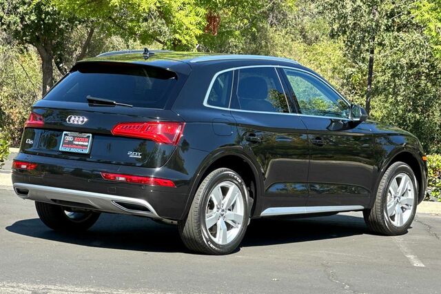 2018 Audi Q5 2.0T Premium Plus 4D Sport Utility 4