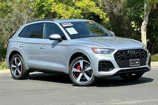 2024 Audi Q5 45 S line Premium Plus 4D Sport Utility 2