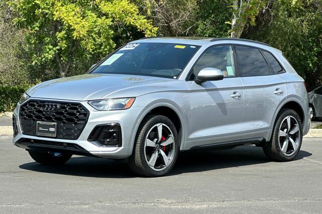 2024 Audi Q5 45 S line Premium Plus 4D Sport Utility 8