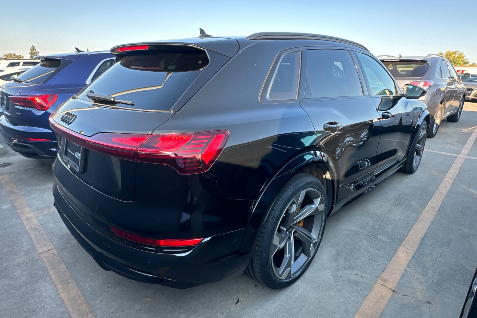 2023 Audi e-tron S Prestige 4D Sport Utility 3