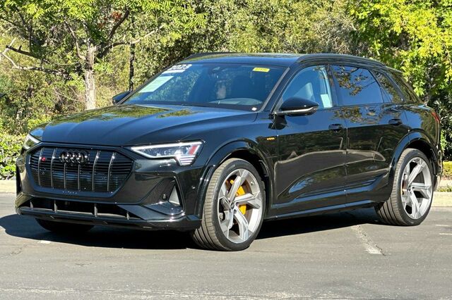 2023 Audi e-tron S Prestige 4D Sport Utility 8