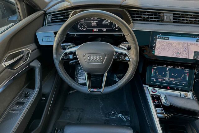 2023 Audi e-tron S Prestige 4D Sport Utility 17