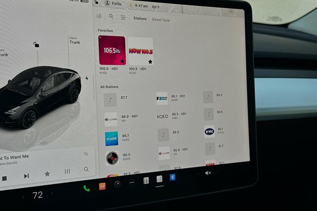 2024 Tesla Model Y Long Range 4D Sport Utility 24