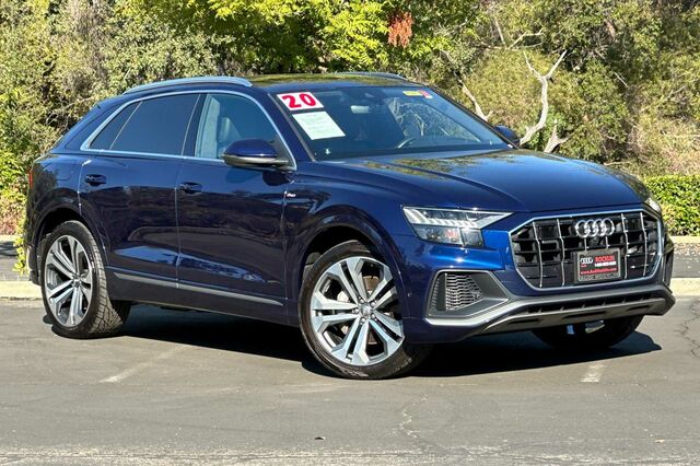 2020 Audi Q8 55 Prestige 4D Sport Utility 2