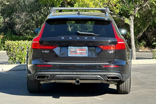 2021 Volvo V60 Cross Country T5 4D Wagon 5