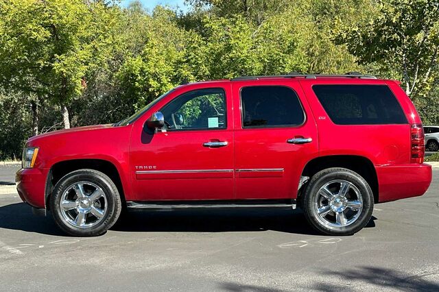 2014 Chevrolet Tahoe LTZ 4D Sport Utility 7